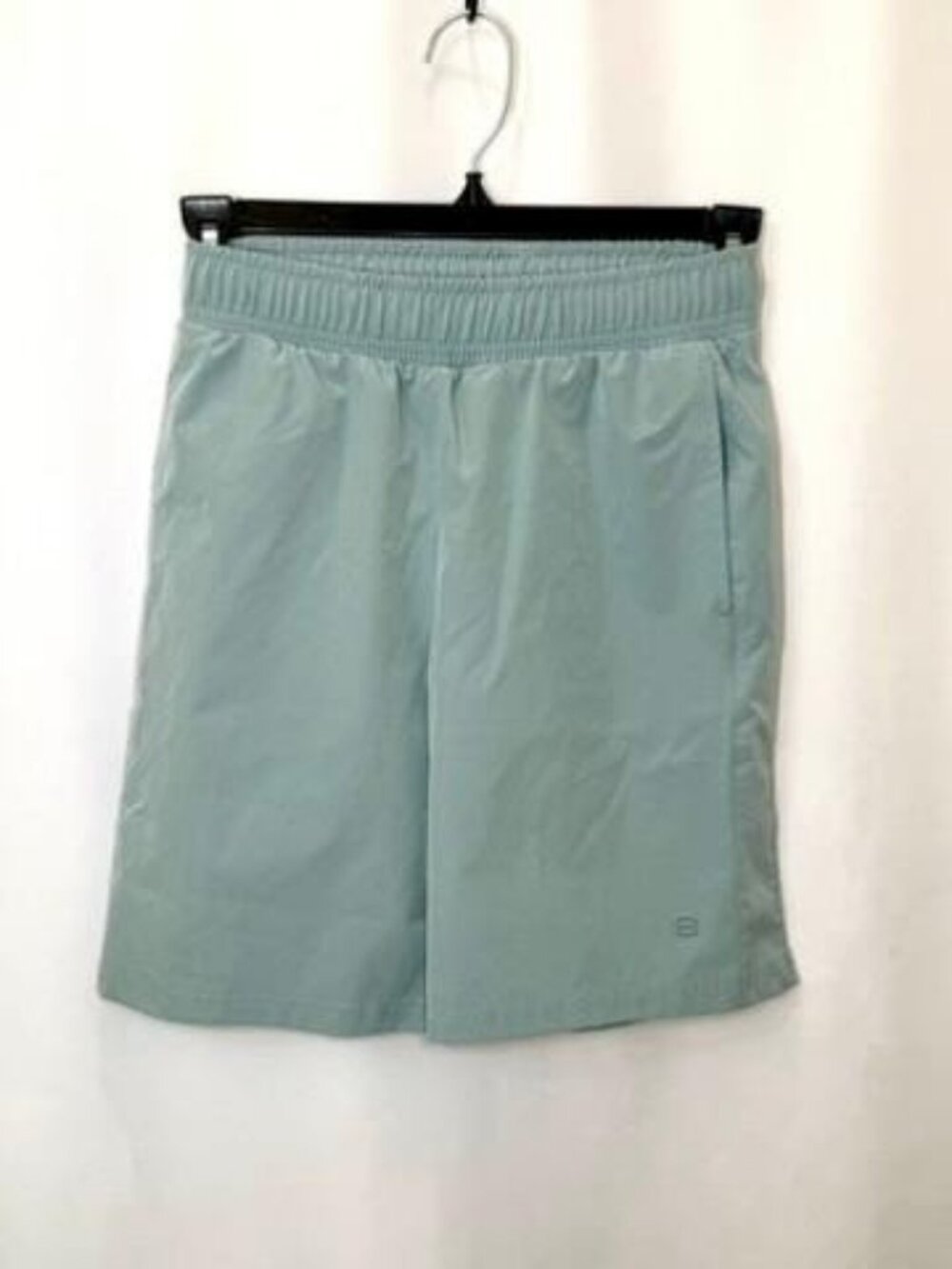 Layer 8 Boys Qwick-Dry Athletic Shorts Size 7/8 Sage Green Elastic Waist